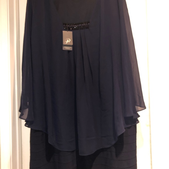 Navy Blue Formal Dress - Picture 4 of 11